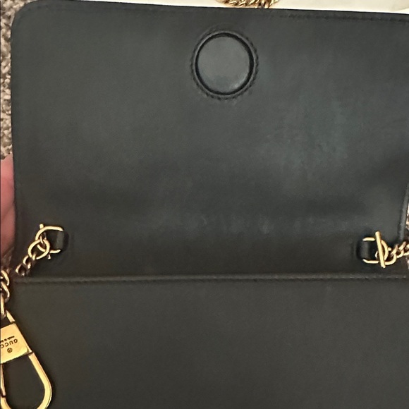 Gucci Black Velvet Marmont Bag with Gold Accents - Beautiful Condition - Picture 10 of 14